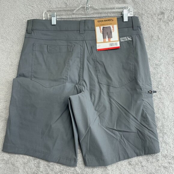 NEW Eddie Bauer Men's Size 34 Rainier 10" Tech Shorts Gray Cargo Outdoor Shorts - Picture 4 of 7